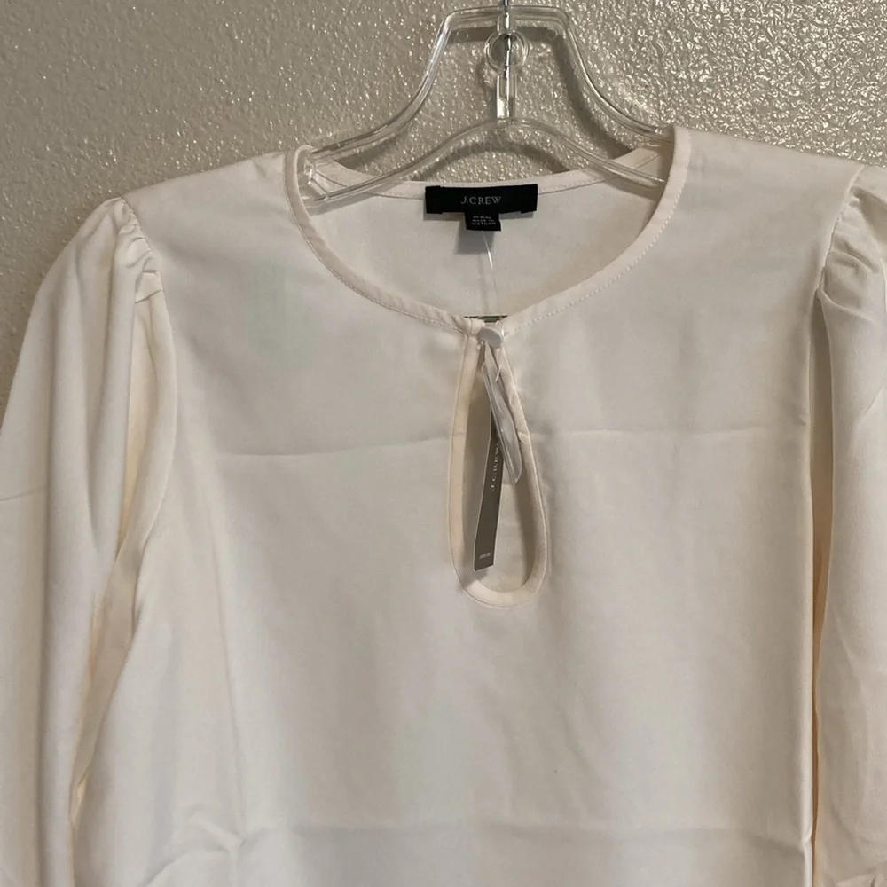J.Crew Puff Sleeve Keyhole Crepe Blouse in Ivory (Size PXS)